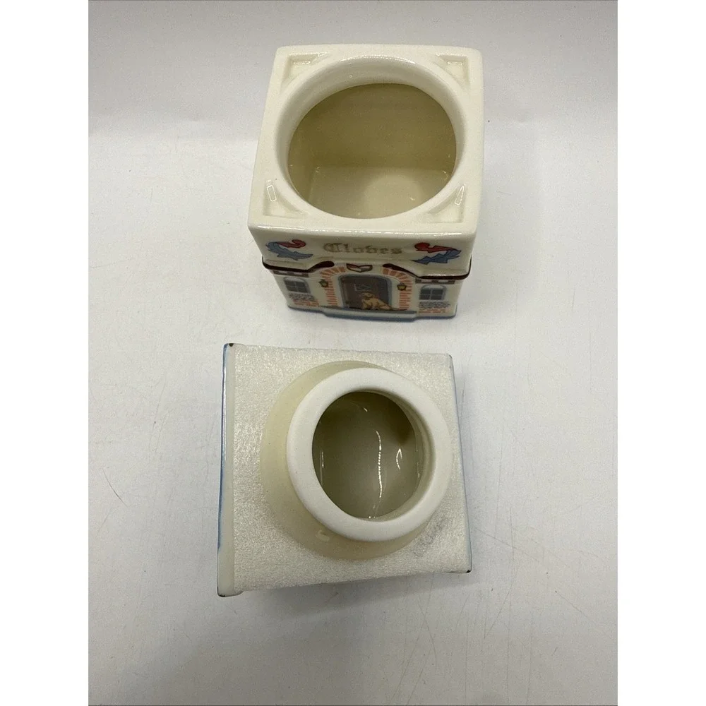 Lenox CANTERBURY CROSSING Spice Village Jar CLOVES No Chips